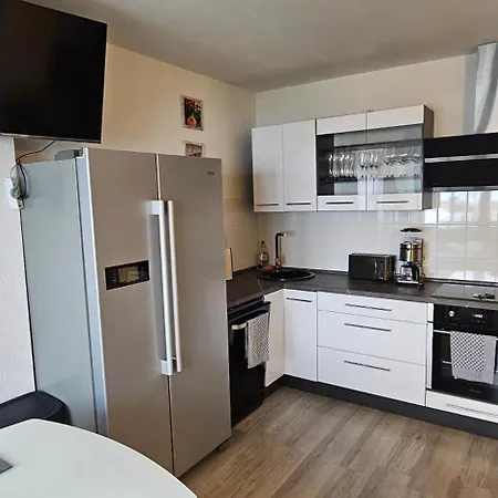 Helios Design - Altbau Dg Mit Lift & Parkplatz - Elbe & Altstadt - S-bahn Nach Dresden Lejlighed