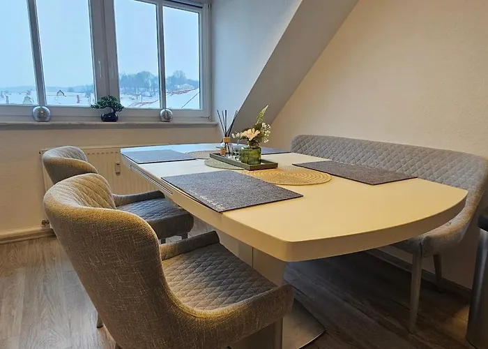 Helios Design - Altbau Dg Mit Lift & Parkplatz - Elbe & Altstadt - S-bahn Nach Dresden