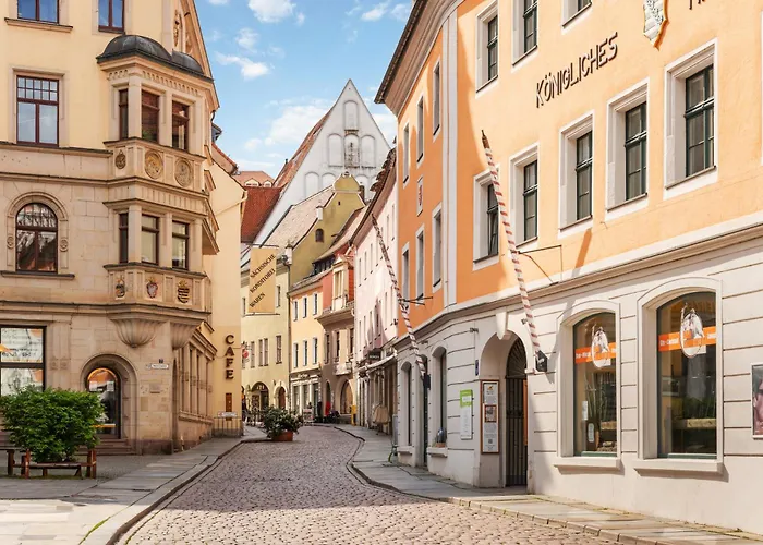 Helios Design - Altbau Dg Mit Lift & Parkplatz - Elbe & Altstadt - S-bahn Nach Dresden Meißen