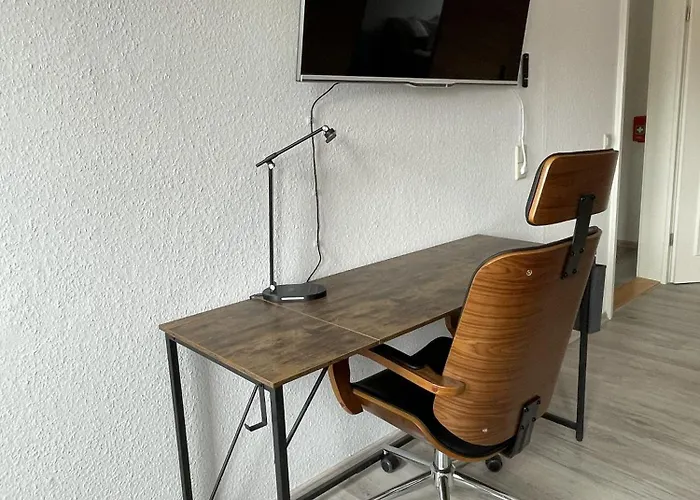 Helios Design - Altbau Dg Mit Lift & Parkplatz - Elbe & Altstadt - S-bahn Nach Dresden Lejlighed *